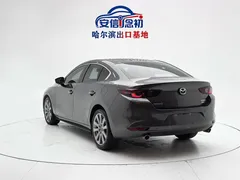 2022 Mazda Mazda3 2.0L AT — фото 6