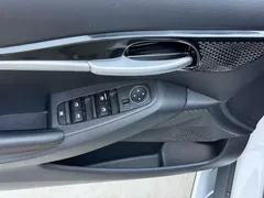 2023 Kia Seltos 1.5L IVT Luxury, белый — фото 4