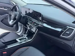 2023 Kia Seltos 1.5L IVT Luxury, белый — фото 15