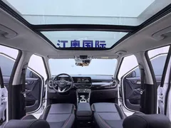 2023 Kia Seltos 1.5L IVT Luxury, белый — фото 17