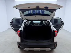2023 Kia Seltos 1.5L IVT Luxury, белый — фото 21