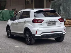 2021 Geely Vision X3 1.5L CVT Premium, белый — фото 6