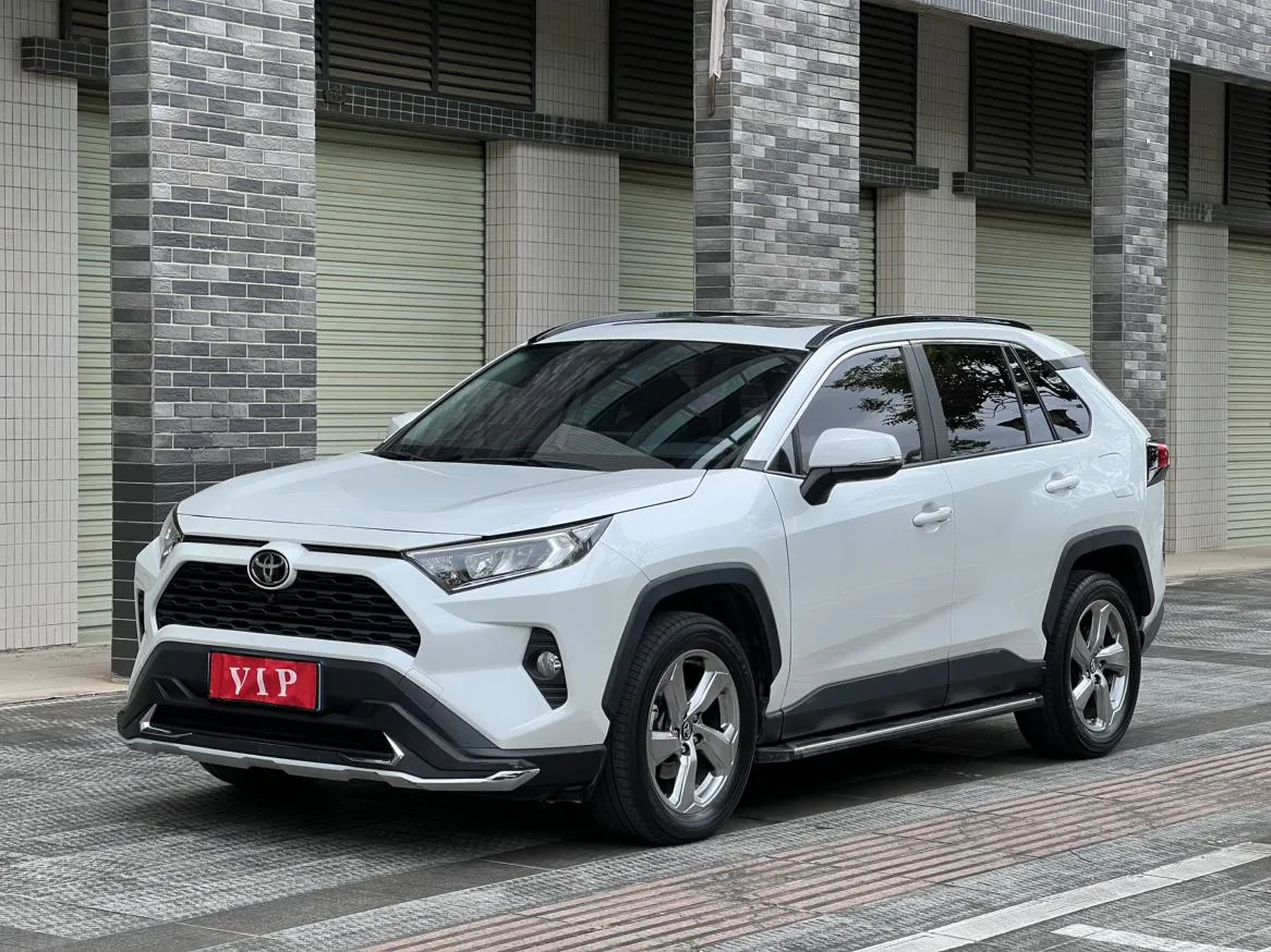 2022 Toyota RAV4 2.0L CVT 2WD Fashion Plus
