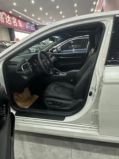 2022 Toyota Camry 2.0GVP Leading, белый — фото 5