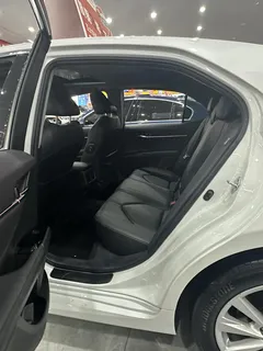 2022 Toyota Camry 2.0GVP Leading, белый — фото 6