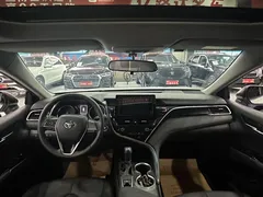 2022 Toyota Camry 2.0GVP Leading, белый — фото 7