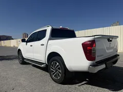 2023 Nissan Navara 2.5L AT 4WD Premium QR25, белый — фото 9