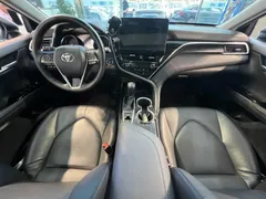 2023 Toyota Camry 2.0GVP Leading, белый — фото 5