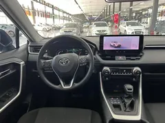 2023 Toyota RAV4 2.0L CVT 4WD Adventure, белый — фото 13