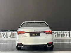 2022 Toyota Avalon 2.0L Luxury, белый — фото 18