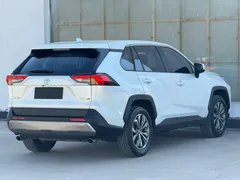 2023 Toyota RAV4 2.0L CVT 2WD Fashion, белый — фото 4