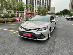 2021 Toyota Camry 2.0G Luxury — фото 1