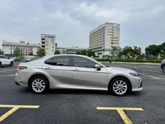 2021 Toyota Camry 2.0G Luxury — фото 4