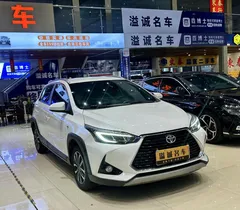 2022 Toyota Yaris L Zhixuan 1.5L CVT Leading Plus, белый — фото 2