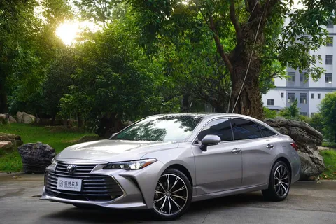 2021 Toyota Avalon 2.5L Luxury
