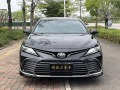 2022 Toyota Camry 2.0G Luxury, чёрный — фото 2
