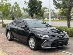 2022 Toyota Camry 2.0G Luxury, чёрный — фото 3