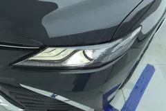 2023 Toyota Camry 2.0G Luxury, чёрный — фото 2