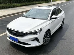 2022 Geely Emgrand 4th Gen 1.5L CVT Flagship, белый — фото 1