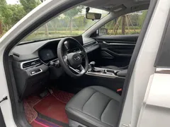 2022 Geely Emgrand 4th Gen 1.5L CVT Flagship, белый — фото 8