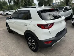 2021 Kia Yipao 1.4L AT, белый — фото 6