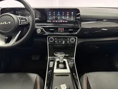 2023 Kia Seltos 1.5L IVT Luxury, белый — фото 9