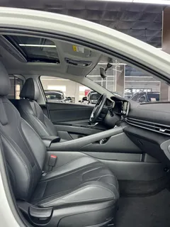 2023 Hyundai Elantra 1.5L CVT GLX Elite, белый — фото 9