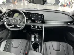 2023 Hyundai Elantra 1.5L CVT GLX Elite, белый — фото 10
