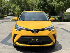 2022 Toyota C-HR 2.0L Comfort, жёлтый — фото 2