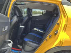 2022 Toyota C-HR 2.0L Comfort, жёлтый — фото 9