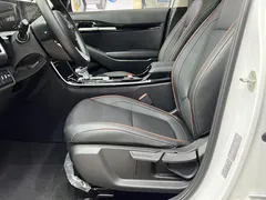 2023 Kia Seltos 1.5L IVT Luxury, белый — фото 14