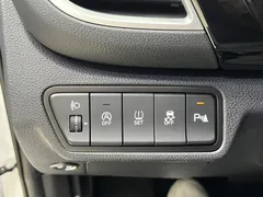 2023 Kia Seltos 1.5L IVT Luxury, белый — фото 17