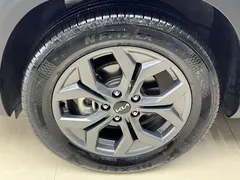 2023 Kia Seltos 1.5L IVT Luxury, белый — фото 24