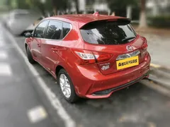 2021 Nissan Tiida 1.6L CVT, красный — фото 4