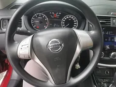 2021 Nissan Tiida 1.6L CVT, красный — фото 7