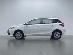 2022 Toyota Yaris L Zhixuan 1.5L CVT Leading Plus, белый — фото 4
