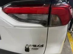 2022 Toyota RAV4 2.0L CVT 4WD Fashion, белый — фото 19