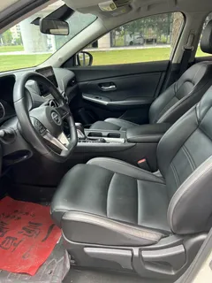 2022 Nissan Sylphy 1.6L XL CVT Enjoy, белый — фото 6
