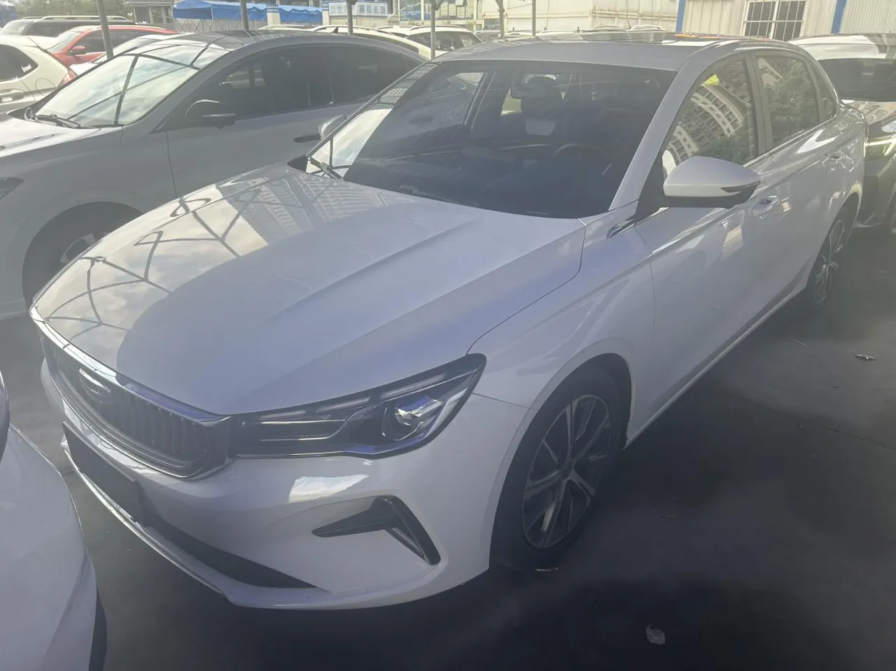 2022 Geely Emgrand 4th Gen 1.5L CVT Luxury