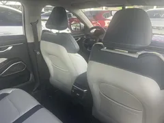 2022 Geely Emgrand 4th Gen 1.5L CVT Luxury, белый — фото 13
