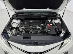 2022 Toyota Camry 2.0G Luxury, белый — фото 16