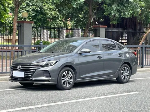 2022 Changan Eado 1.6L GDI MT Luxury