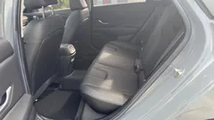 2021 Hyundai Elantra 1.5L CVT LUX Premium — фото 15