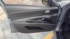 2021 Hyundai Elantra 1.5L CVT LUX Premium — фото 17
