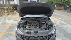 2021 Hyundai Elantra 1.5L CVT LUX Premium — фото 21