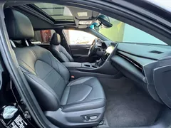 2022 Toyota Avalon 2.5L Luxury, чёрный — фото 8