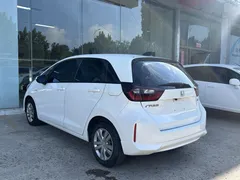 2021 Honda Fit 1.5L CVT, белый — фото 4