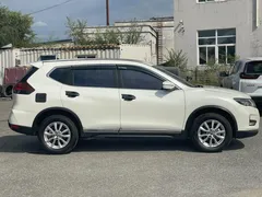 2022 Nissan X-Trail 2.0L 2WD Premium, белый — фото 2