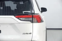2022 Toyota RAV4 2.0L CVT 2WD Urban, белый — фото 19