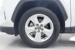 2022 Toyota RAV4 2.0L CVT 2WD Urban, белый — фото 20